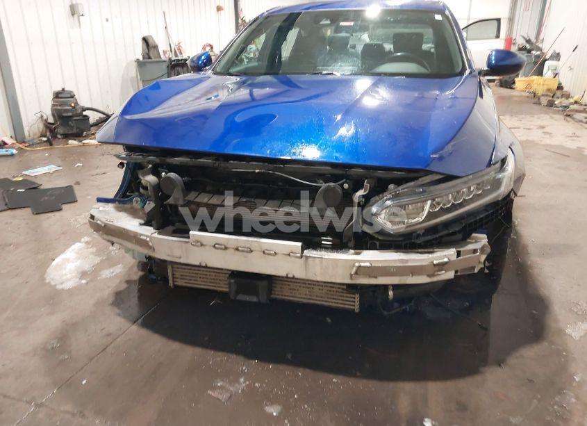 Photo 6 of 2019 Honda Accord SPORT (VIN 1HGCV1F39KA100621)