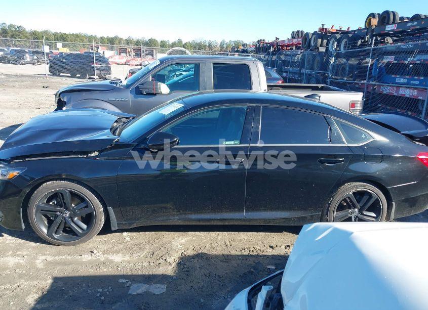 Photo 13 of 2019 Honda Accord SPORT (VIN 1HGCV1F39KA108993)
