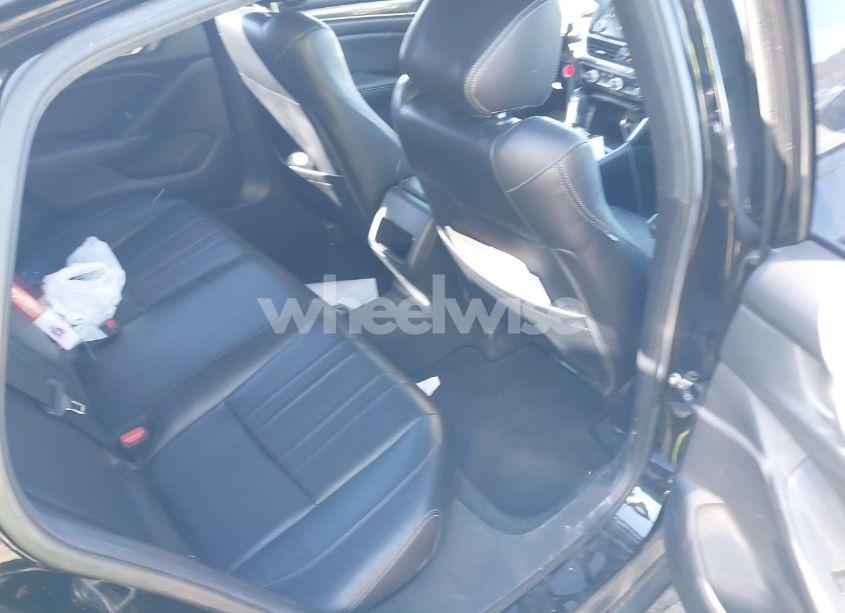 Photo 8 of 2019 Honda Accord SPORT (VIN 1HGCV1F39KA108993)