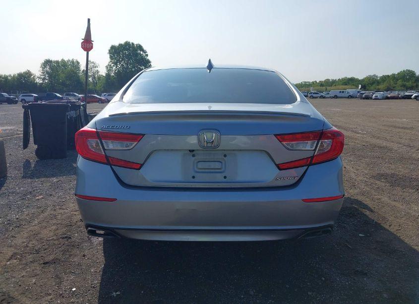 Photo 16 of 2019 Honda Accord SPORT (VIN 1HGCV1F39KA142111)