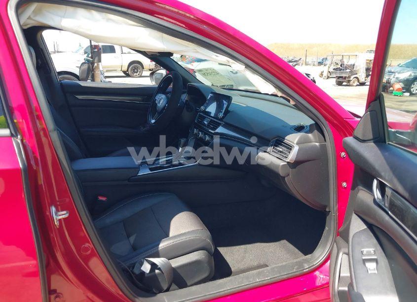 Photo 5 of 2019 Honda Accord SPORT (VIN 1HGCV1F39KA145347)