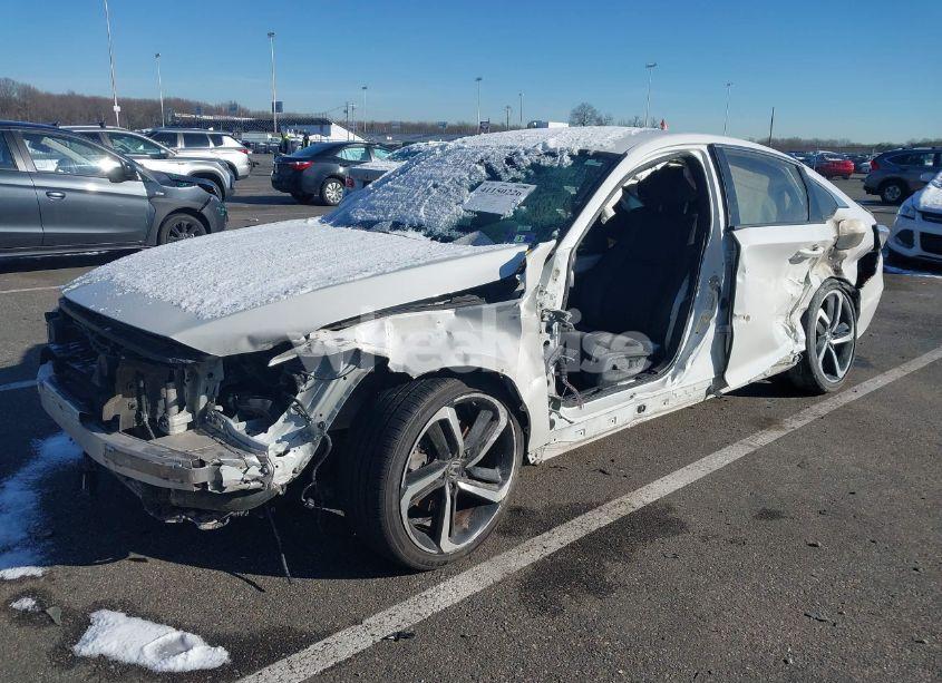 Photo 2 of 2019 Honda Accord SPORT (VIN 1HGCV1F39KA156476)