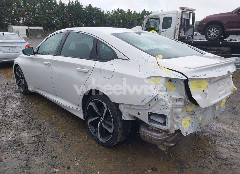 Photo 3 of 2020 Honda Accord SPORT (VIN 1HGCV1F39LA044133)