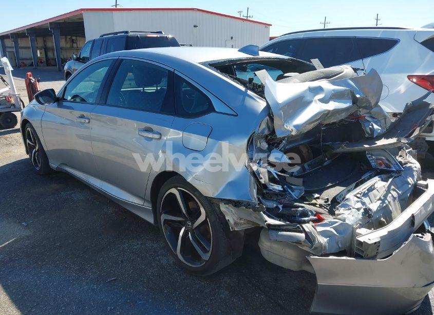 Photo 3 of 2020 Honda Accord SPORT (VIN 1HGCV1F39LA049428)