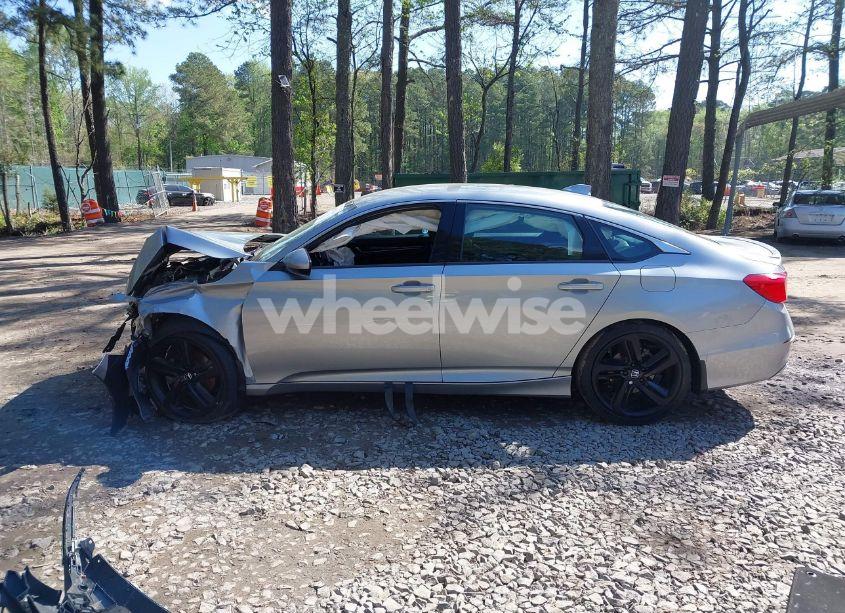 Photo 15 of 2020 Honda Accord SPORT (VIN 1HGCV1F39LA070280)