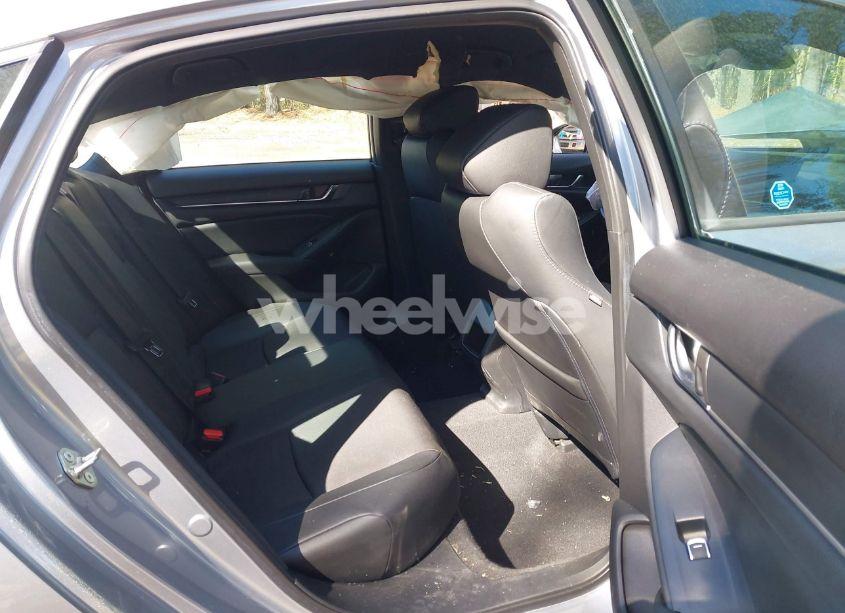 Photo 8 of 2020 Honda Accord SPORT (VIN 1HGCV1F39LA070280)