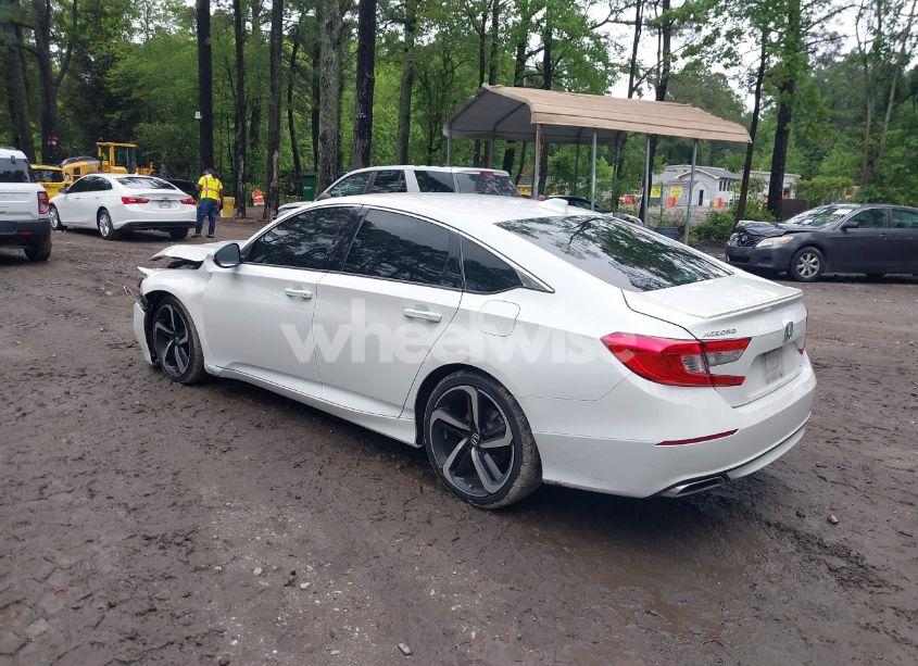 Photo 3 of 2020 Honda Accord SPORT (VIN 1HGCV1F39LA087712)