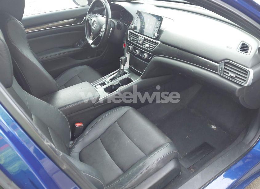 Photo 5 of 2020 Honda Accord SPORT (VIN 1HGCV1F39LA088620)