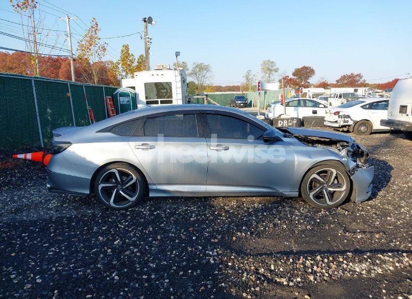 Photo 13 of 2020 Honda Accord SPORT (VIN 1HGCV1F39LA097933)