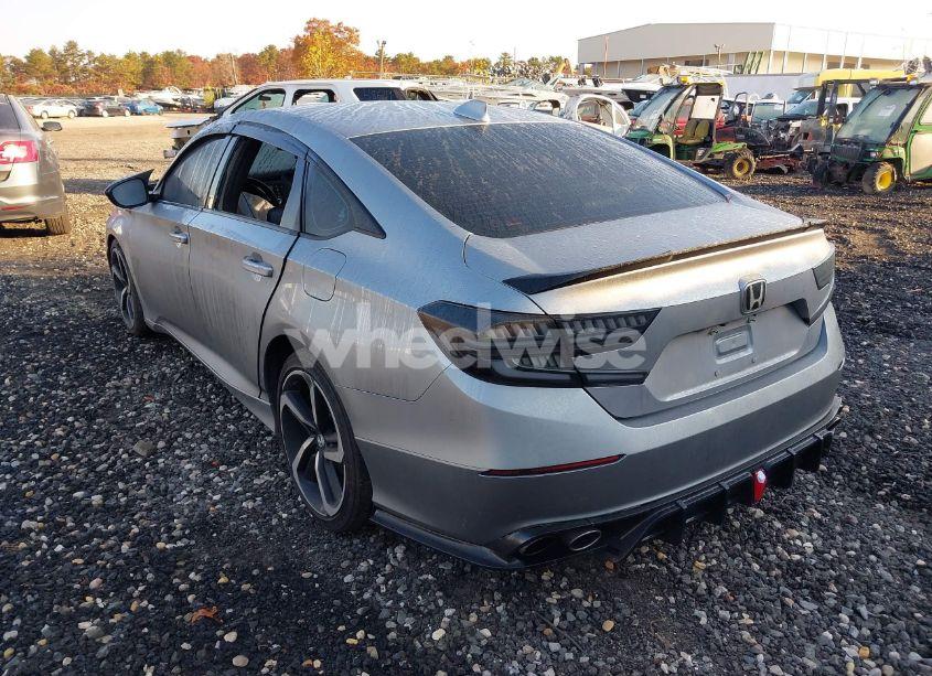 Photo 3 of 2020 Honda Accord SPORT (VIN 1HGCV1F39LA097933)