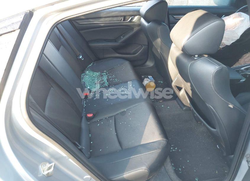 Photo 8 of 2020 Honda Accord SPORT (VIN 1HGCV1F39LA097933)