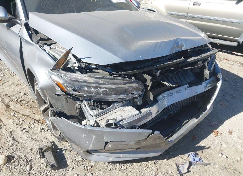 Photo 6 of 2020 Honda Accord SPORT (VIN 1HGCV1F39LA101348)