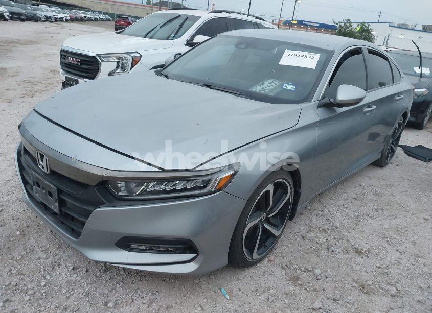 Photo 2 of 2020 Honda Accord SPORT (VIN 1HGCV1F39LA101642)