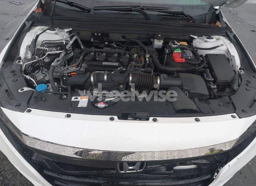 Photo 10 of 2020 Honda Accord SPORT (VIN 1HGCV1F39LA102595)