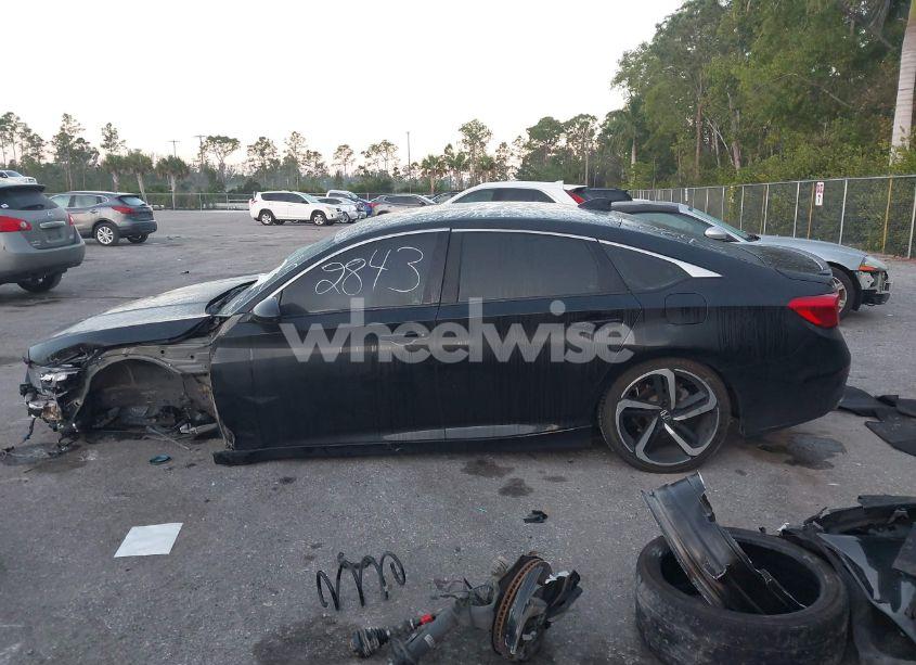 Photo 14 of 2020 Honda Accord SPORT (VIN 1HGCV1F39LA132843)