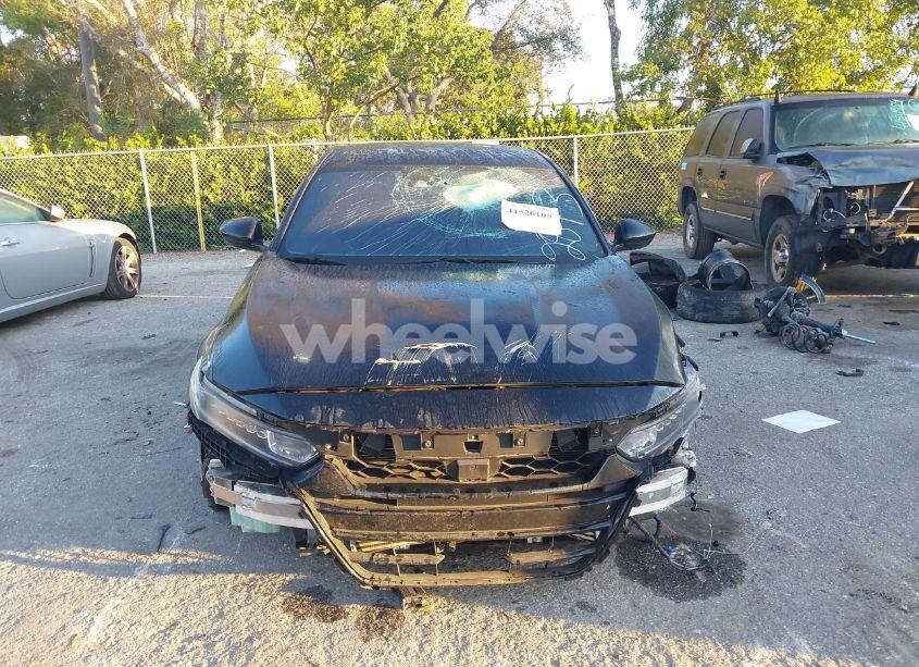 Photo 6 of 2020 Honda Accord SPORT (VIN 1HGCV1F39LA132843)