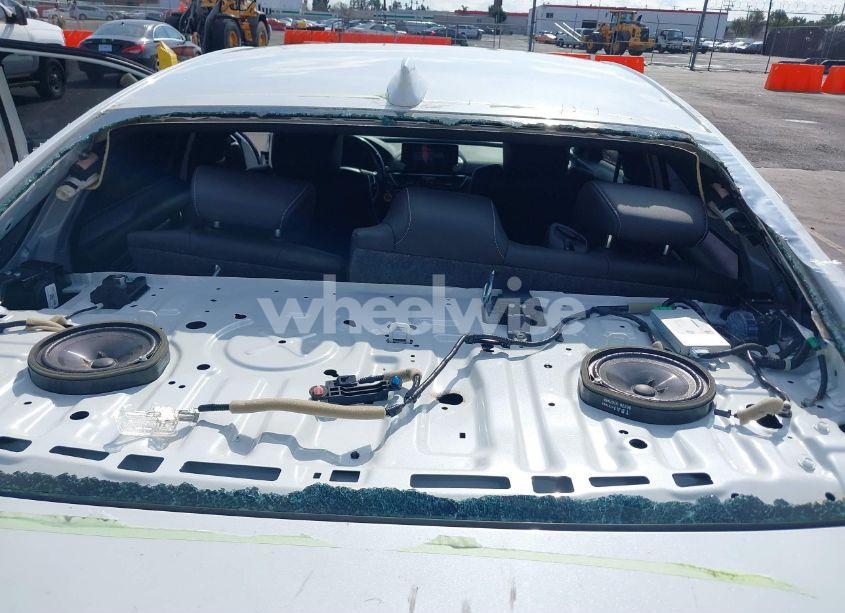 Photo 6 of 2020 Honda Accord SPORT (VIN 1HGCV1F39LA133796)