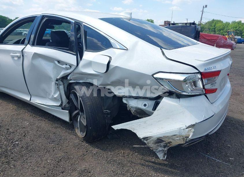 Photo 6 of 2020 Honda Accord SPORT (VIN 1HGCV1F39LA136018)