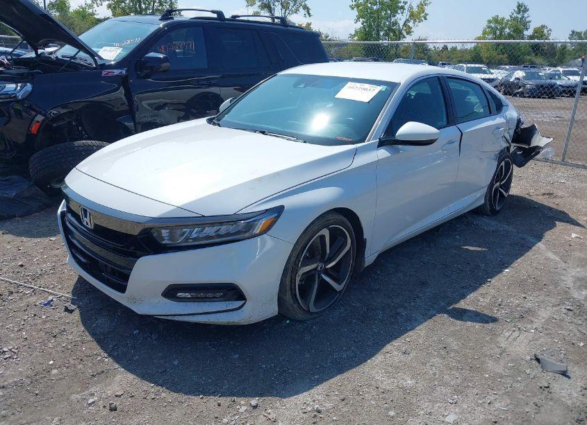 Photo 2 of 2020 Honda Accord SPORT (VIN 1HGCV1F39LA139095)