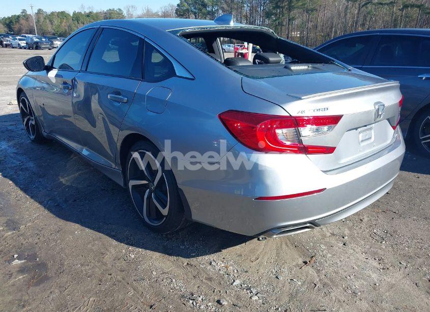 Photo 3 of 2020 Honda Accord SPORT (VIN 1HGCV1F39LA139260)
