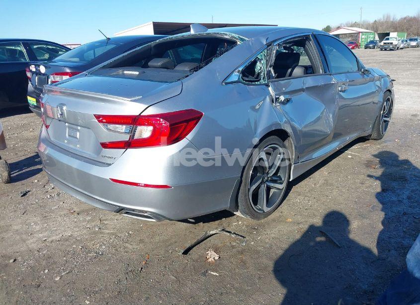 Photo 4 of 2020 Honda Accord SPORT (VIN 1HGCV1F39LA139260)