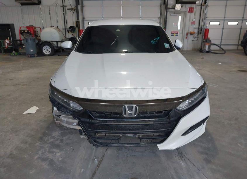 Photo 12 of 2020 Honda Accord SPORT (VIN 1HGCV1F39LA142563)