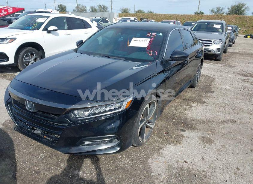 Photo 2 of 2020 Honda Accord SPORT (VIN 1HGCV1F39LA154275)