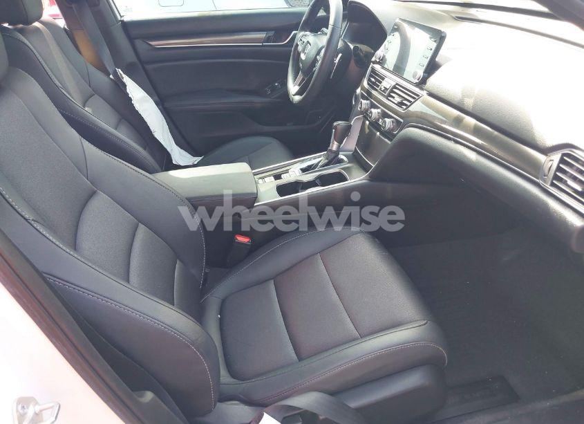 Photo 5 of 2021 Honda Accord SPORT (VIN 1HGCV1F39MA014955)
