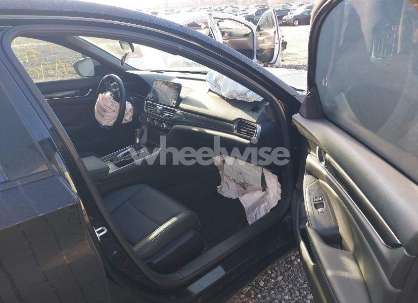 Photo 5 of 2021 Honda Accord SPORT (VIN 1HGCV1F39MA020383)