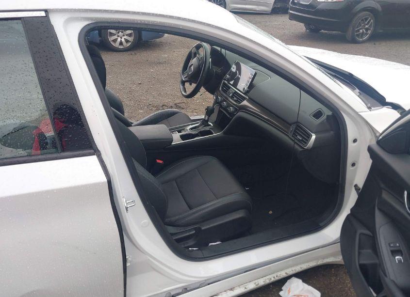 Photo 5 of 2021 Honda Accord SPORT (VIN 1HGCV1F39MA089784)
