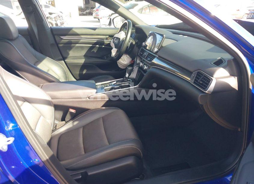 Photo 5 of 2022 Honda Accord SPORT (VIN 1HGCV1F39NA026203)