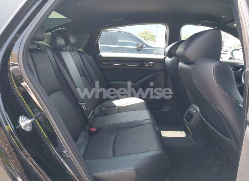 Photo 8 of 2022 Honda Accord SPORT (VIN 1HGCV1F39NA028386)