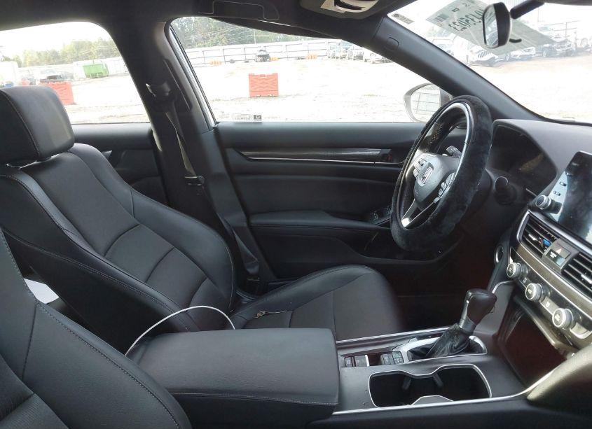 Photo 5 of 2022 Honda Accord SPORT (VIN 1HGCV1F39NA031112)
