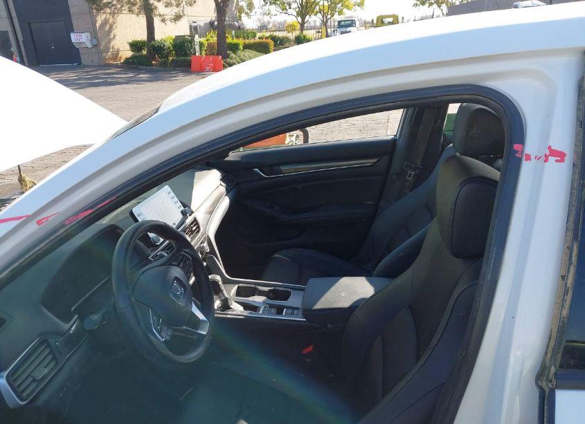 Photo 6 of 2022 Honda Accord SPORT (VIN 1HGCV1F39NA040831)