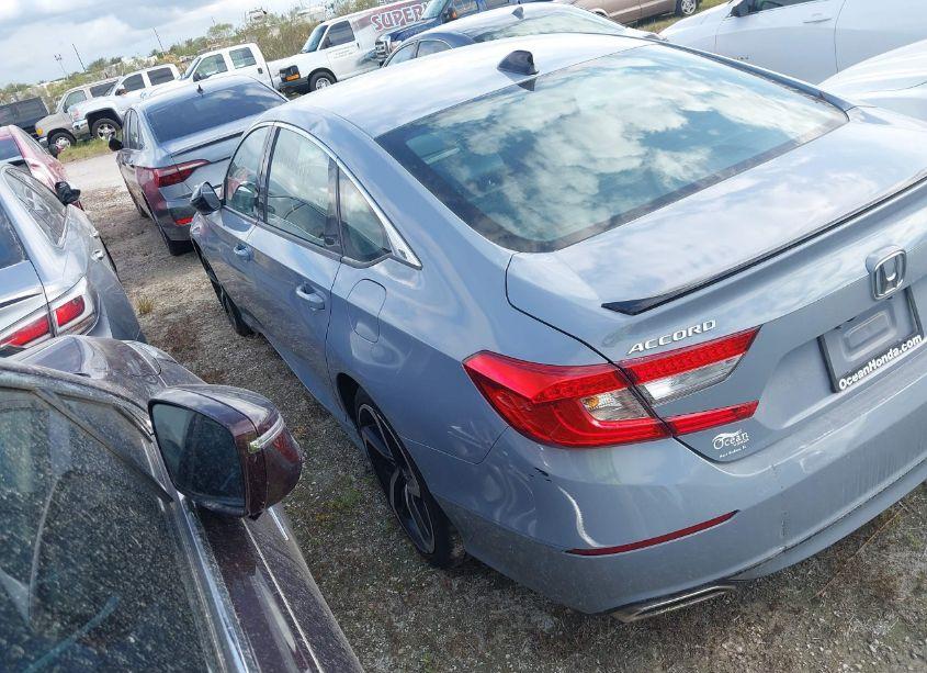 Photo 3 of 2022 Honda Accord SPORT (VIN 1HGCV1F39NA066281)