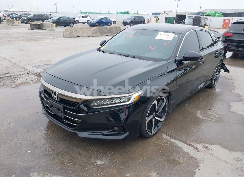 Photo 2 of 2022 Honda Accord SPORT (VIN 1HGCV1F39NA070556)