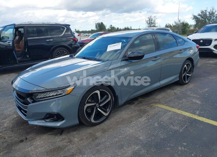 Photo 2 of 2022 Honda Accord SPORT (VIN 1HGCV1F39NA088703)