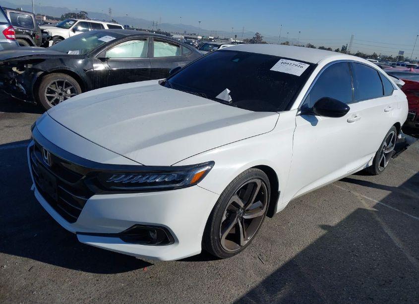 Photo 2 of 2022 Honda Accord SPORT (VIN 1HGCV1F39NA105323)
