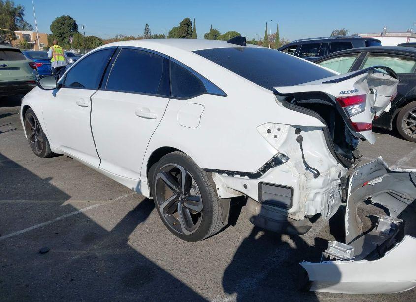 Photo 3 of 2022 Honda Accord SPORT (VIN 1HGCV1F39NA105323)