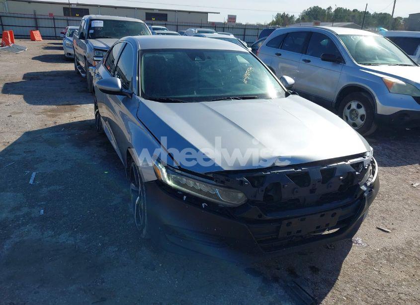 2018 Honda Accord SPORT (VIN 1HGCV1F3XJA006259) main photo