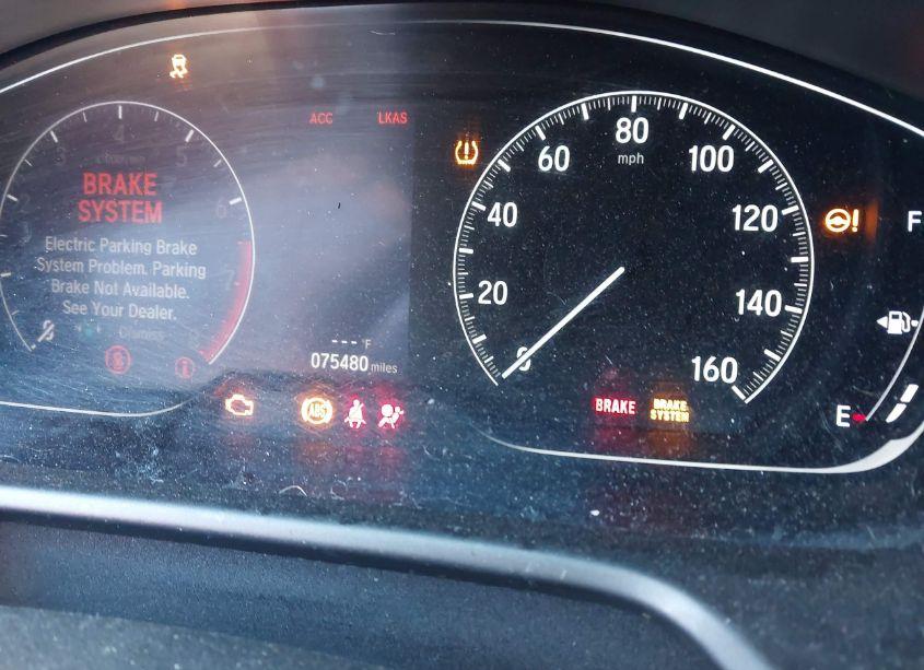 Photo 7 of 2018 Honda Accord SPORT (VIN 1HGCV1F3XJA042940)