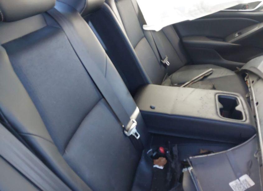 Photo 8 of 2018 Honda Accord SPORT (VIN 1HGCV1F3XJA042940)