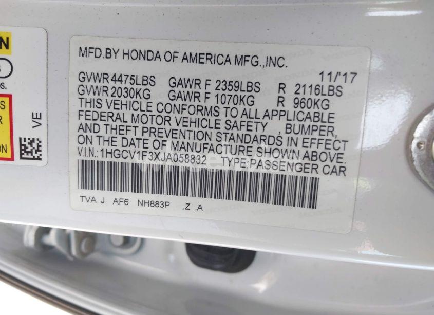 Photo 9 of 2018 Honda Accord SPORT (VIN 1HGCV1F3XJA058832)