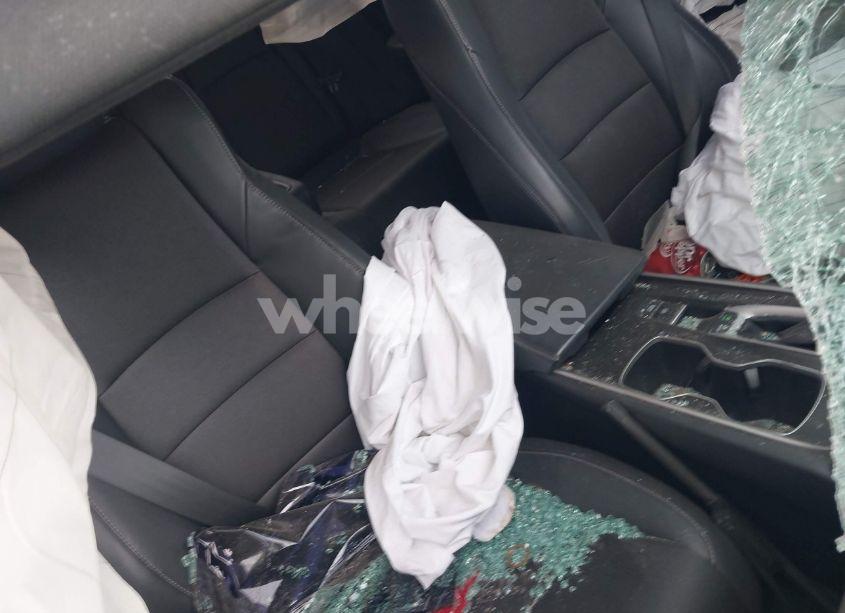 Photo 5 of 2018 Honda Accord SPORT (VIN 1HGCV1F3XJA068826)