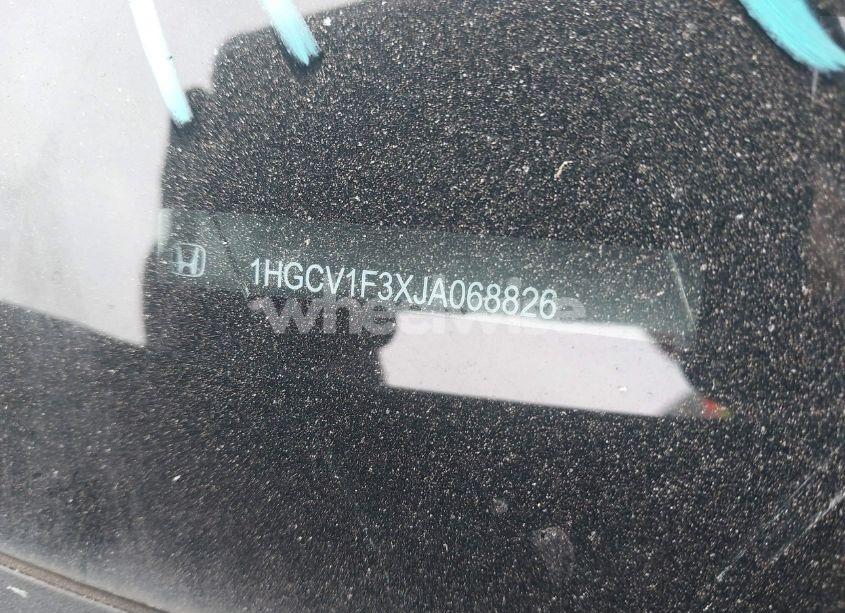 Photo 9 of 2018 Honda Accord SPORT (VIN 1HGCV1F3XJA068826)