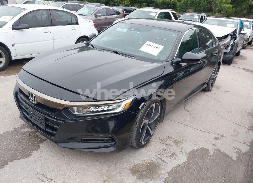 Photo 2 of 2018 Honda Accord SPORT (VIN 1HGCV1F3XJA092009)