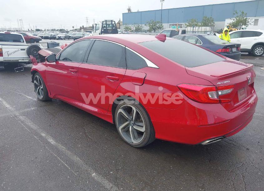 Photo 3 of 2018 Honda Accord SPORT (VIN 1HGCV1F3XJA111142)