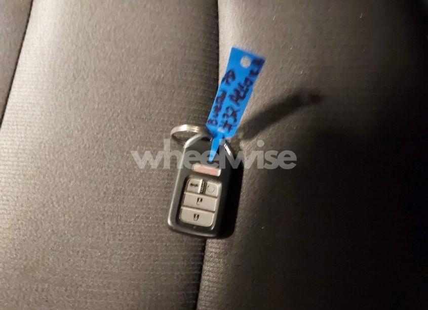 Photo 11 of 2018 Honda Accord SPORT (VIN 1HGCV1F3XJA112632)