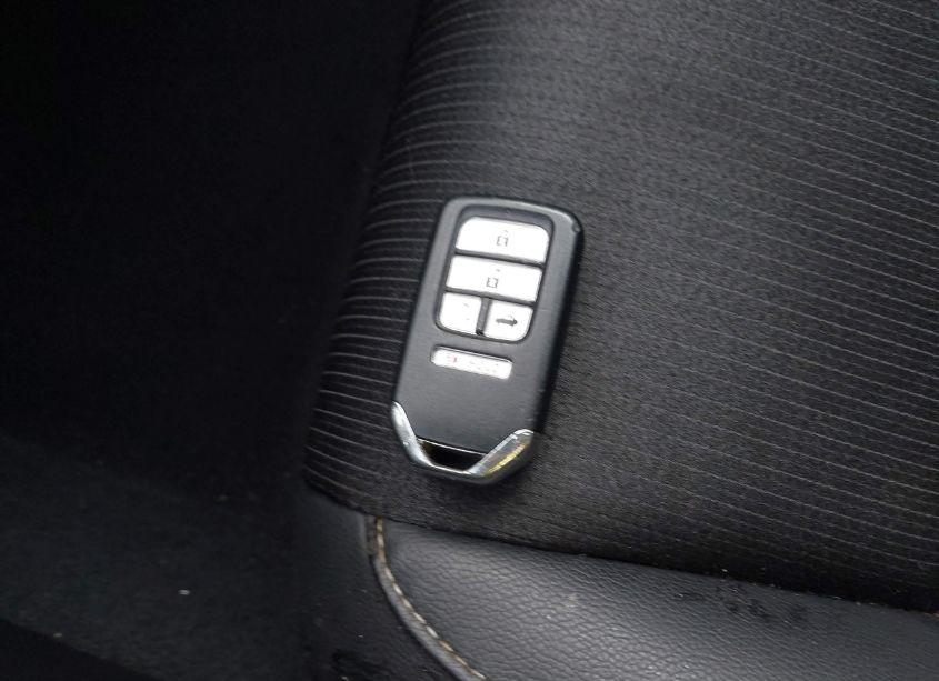 Photo 11 of 2018 Honda Accord SPORT (VIN 1HGCV1F3XJA148627)