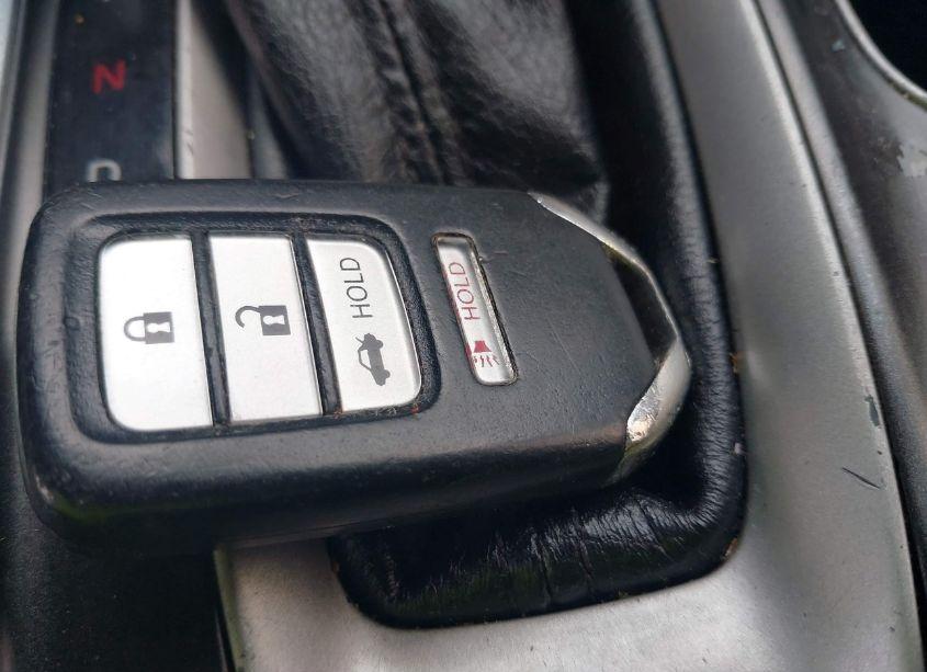 Photo 11 of 2018 Honda Accord SPORT (VIN 1HGCV1F3XJA158607)